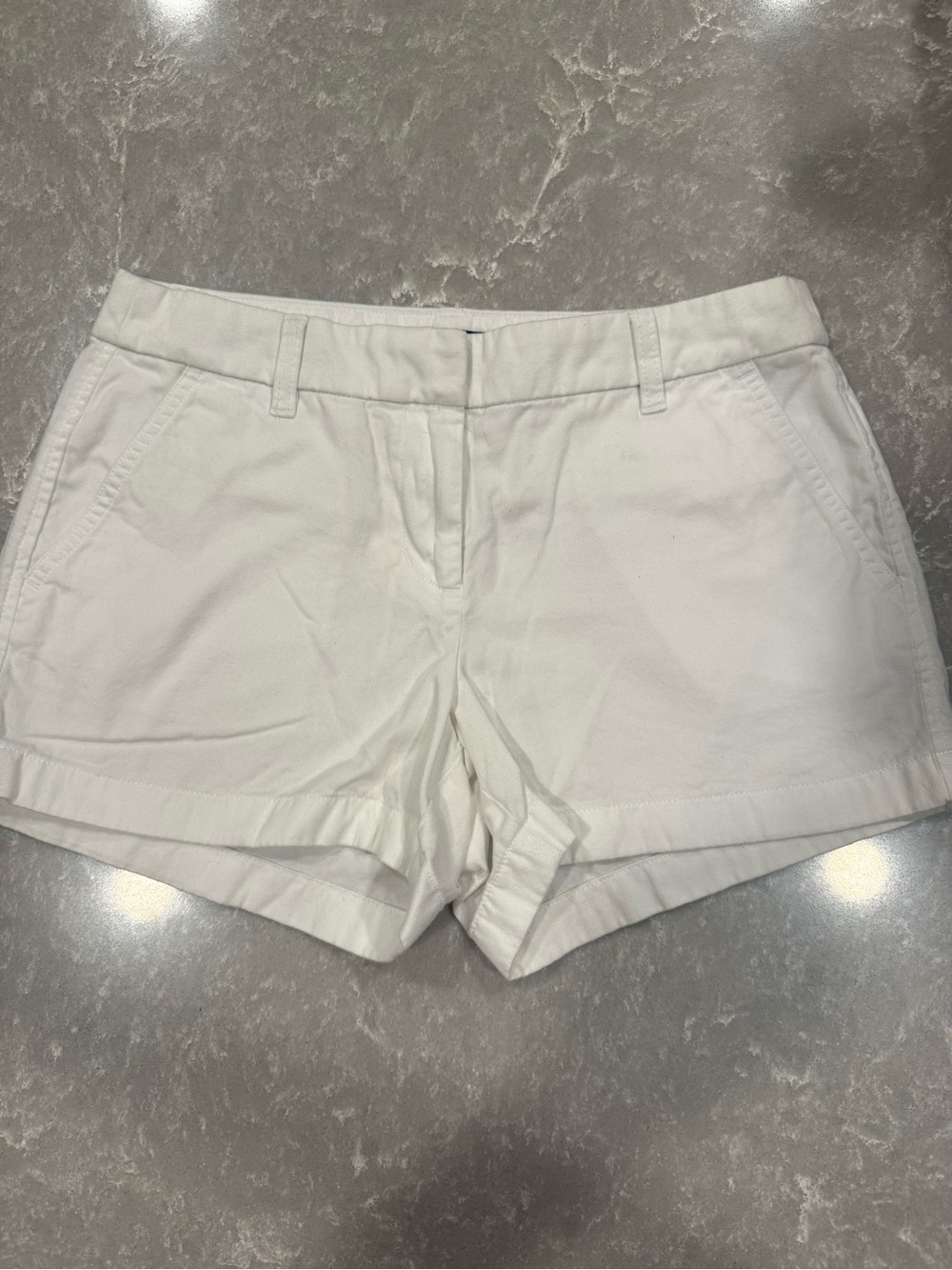J.Crew Chino Shorts Size 6 White Broken-In Classic Cuffed Preppy Summer